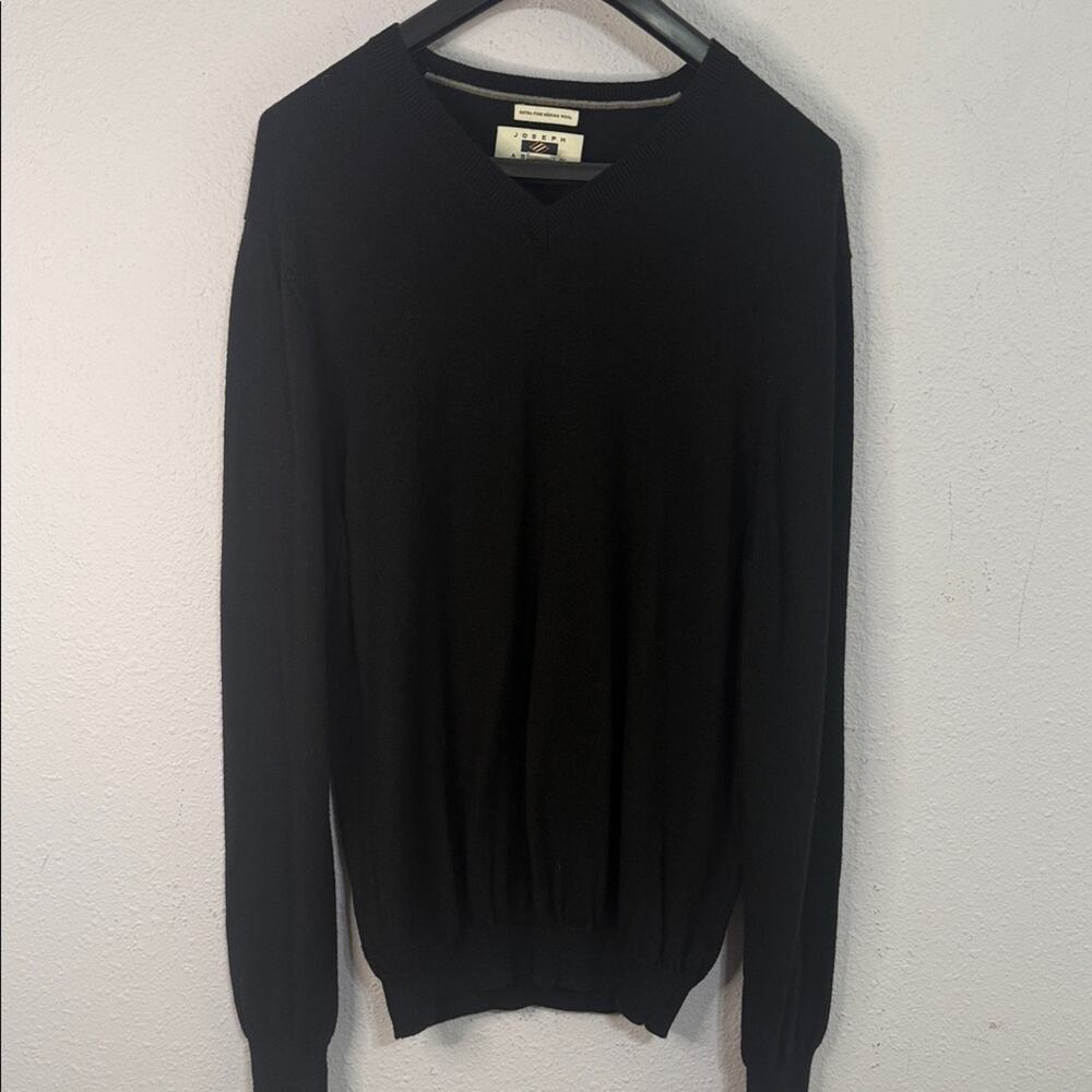 Joseph Abboud Men's Black Extra Fine Merino Wool V-Neck Sweater Size XL